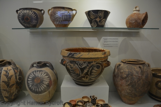 Kamares ware, 1800-1700 BC. Heraklion Archaeological Museum